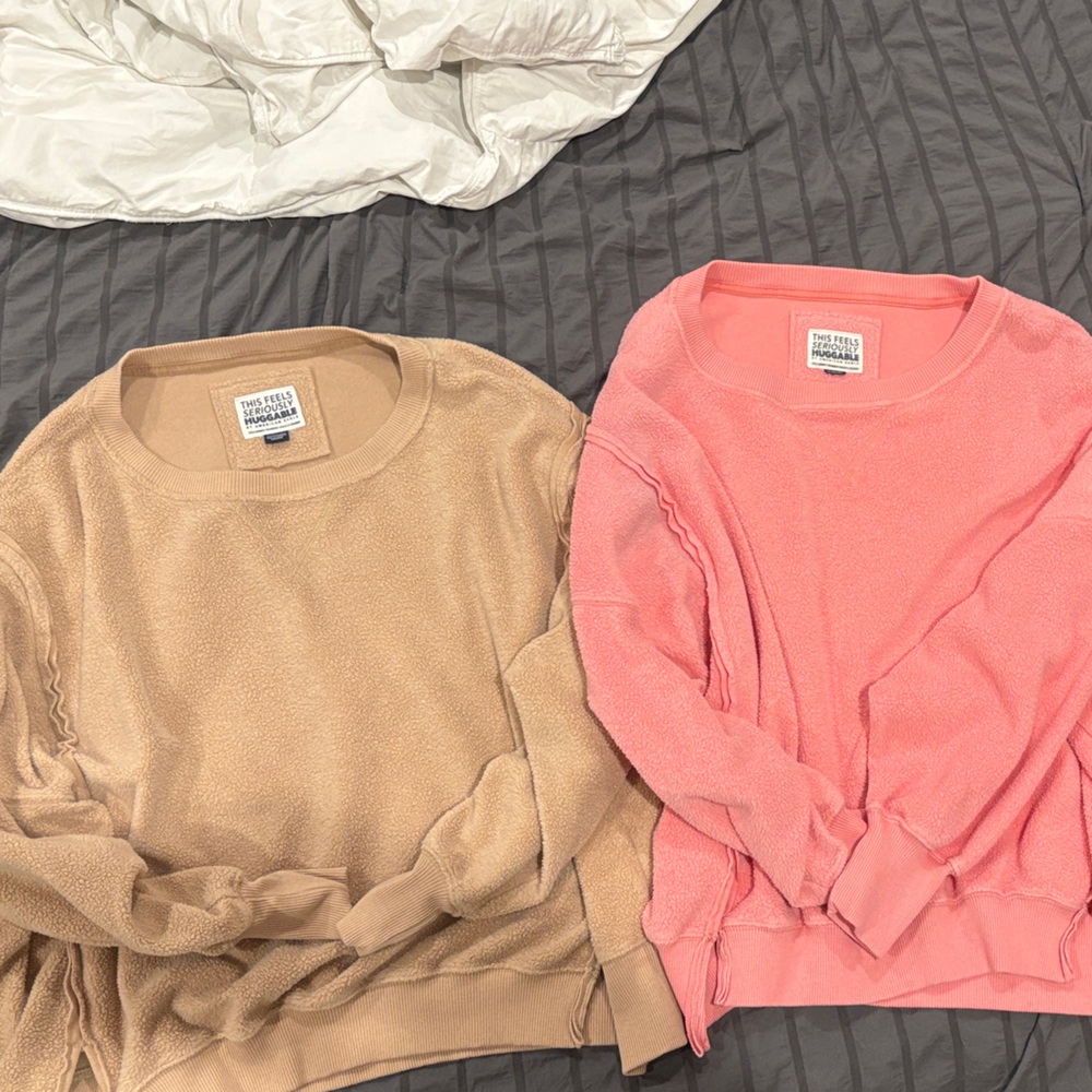 American Eagle Outfitters Crew Neck Sweater bundle!